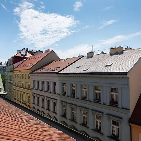 Lejlighed Under The Beams - Designer Old Town Loft Prag