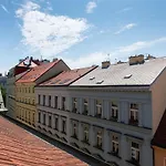 Apartamento Under The Beams - Designer Old Town Loft Praga